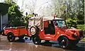 Munga 8, Baujahr 1963, 974&nbsp;cm³, 44 PS Fahrzeug der Freiwilligen Feuerwehr mit Selbstbau-Anhänger Karosse Munga 8