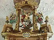 Altaraufsatz mit der Drachenszene