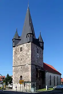 Kirche St. Hubertus mit Kirchturm von 1453