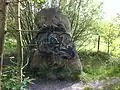 Menhir von Chantecoq (durch Sprayer verunstaltet)