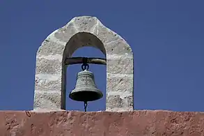 Dachreiter mit Glocke