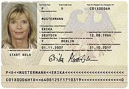 Datenseite im Reisepass (Version 2007)