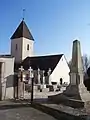 Kirche Saint-Vallier und Gefallenendenkmal