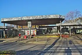 Zugangsbereich des Bahnhofs Hamburg-Neugraben