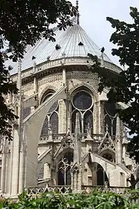 Notre-Dame de Paris, Chorobergaden bald nach 1220 vergrößert