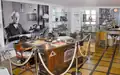 Büroszene im Laborantenhaus – Büro von Carl Denk