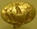 Der Isopata-Goldring. Gefunden in Isopata (Kreta) im 15. Jahrhundert v.&nbsp;Chr.