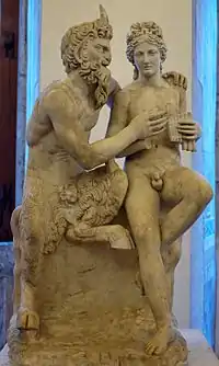 Skulptur von Pan und Daphnis, der Knabe mit einer Panflöte in der Hand.(Ca. 100 v.&nbsp;Chr., gefunden in Pompeii.)