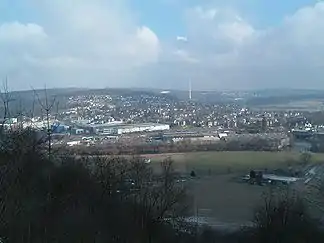 Blick über das Hagener Ruhrtal zum Ardeygebirgemit den Ortschaften Wetter und Herdecke