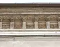 Detail am Traufgesims des Palazzo Laderchi