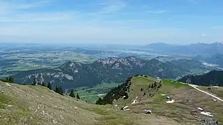 Blick vom Breitenberg nach Nordosten, hinweg über den Falkensteinkamm