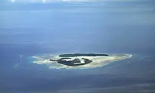 Das Poivre-Atoll von Süden aus