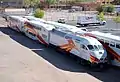 Zwei New Mexico Rail Runner Express MP36PH-3C Züge, abgestellt im Bw Albuquerque