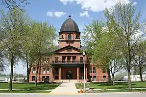 Renville County Courthouse, seit 1986 im NRHP gelistet