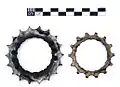 Ritzel im Vergleich: neu (rechts), nach ca. 4000&nbsp;km Fahrleistung (links)