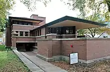 Robie House von Frank Lloyd Wright als Beispiel für ein Gebäude