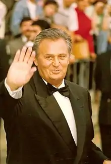 11. Februar: Roger Hanin (1992)