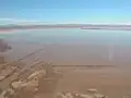 Während kurzer Regenperioden sammelt sich Wasser im Rogers Lake.