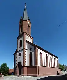 Roßbrunn, St. Josef, Bräutigam der Mutter Gottes, erbaut in den Jahren 1867–1872 durch den Würzburger Baumeister Stapf als Stiftung der Posthalterstochter Margaretha Horn (1825–1864) und ihrer Geschwister, neogotisches Kirchenäußeres