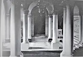 Bildarchiv ÖNB, Säulenhalle