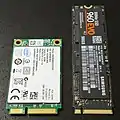 Zwei SSDs, links: mPCIe (Mini-PCI-Express), rechts: M.2 (M-Key, 2280)