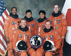 v.&nbsp;l.&nbsp;n.&nbsp;r. Winston Scott, Brent Jett, Leroy Chiao, Koichi Wakata, Brian Duffy, Daniel Barry