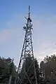 Freistehender Stahlturm östlich des Sendemastes