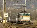 Die BB 25664 ala Zuglok für einen TER Chambéry–Albertville