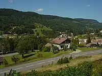 Blick auf Saint-Maurice-sur-Moselle