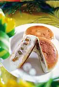 Baozi mit gesalzenem Fisch – 鹹魚大包