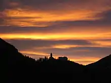 Schloss Sprechenstein bei Sonnenaufgang