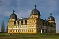 Marquardsburg in Seehof, 1687–96 für den Bamberger Fürstbischof Marquard Sebastian Schenk von Stauffenberg erbaut