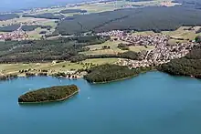 Links (Ufer): Movin'G'round e.V. und BRK – Kreisverband Schwandorf (Wasserwacht)Ortsgruppe Steinberg, rechts: Gemeinde Steinberg am See