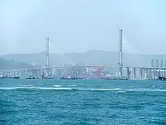 Stonecutters Bridge beim Bau, 2009