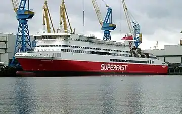 Superfast XI (2002), kurz vor ihrer Fertigstellung am Flender-Ausrüstungskai