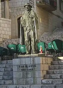 Tin-Ujević-Denkmal