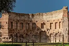 Exedra der Trajansthermen in Rom