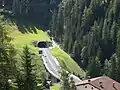 Tunnel der SS 242 in Gröden