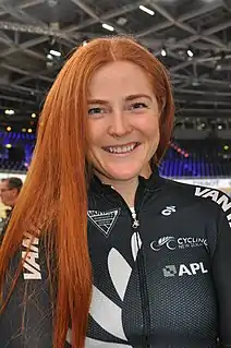 Kirstie James (2020)