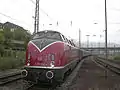 V 200 033 bei der Einfahrt in Heidelberg Hbf