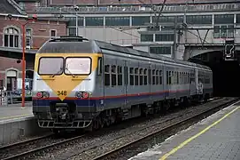AM 80 in der Lackierungsvariante bis 2009 im Bahnhof Verviers-Central