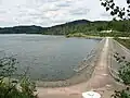 Lac de Pierre-Percée mit Staumauer