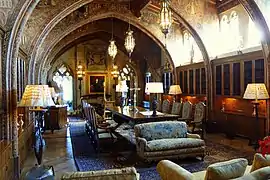 Casa Grande: Gothic Studio