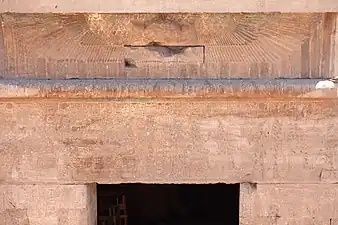 Sturz des Hauptportals