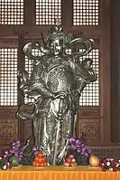 Gottheit aus Silber im Jing'an Tempel