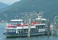 NLM Linienchiff an der Anlegestelle in Luino