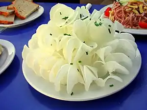 Radi wird gern zum Bier gegessen