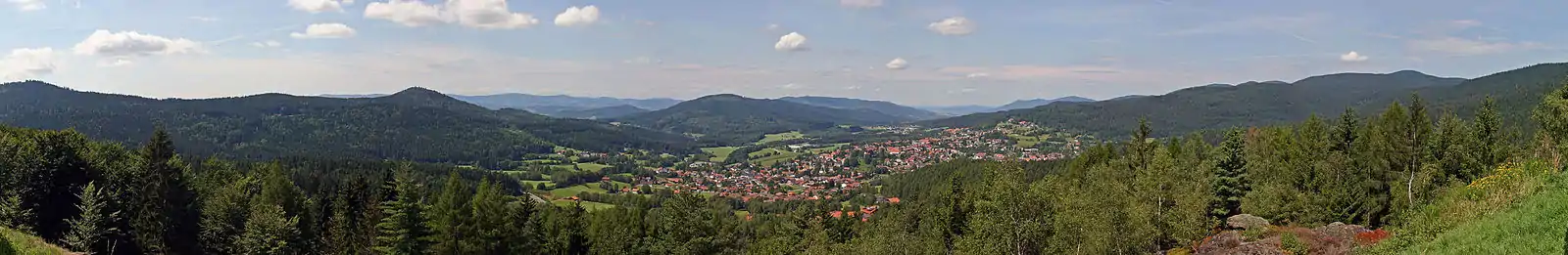 Bodenmais vom Silberberg aus gesehen.