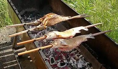 Steckerlfisch auf dem Grill