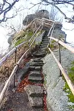Treppe zum Pavillon